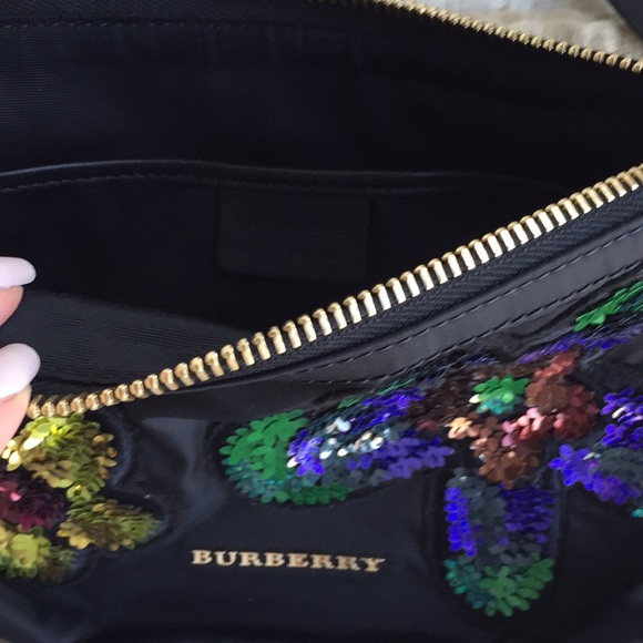 Burberry Sequins Metallic Flowers Large Pouch New - Picture 4 of 5